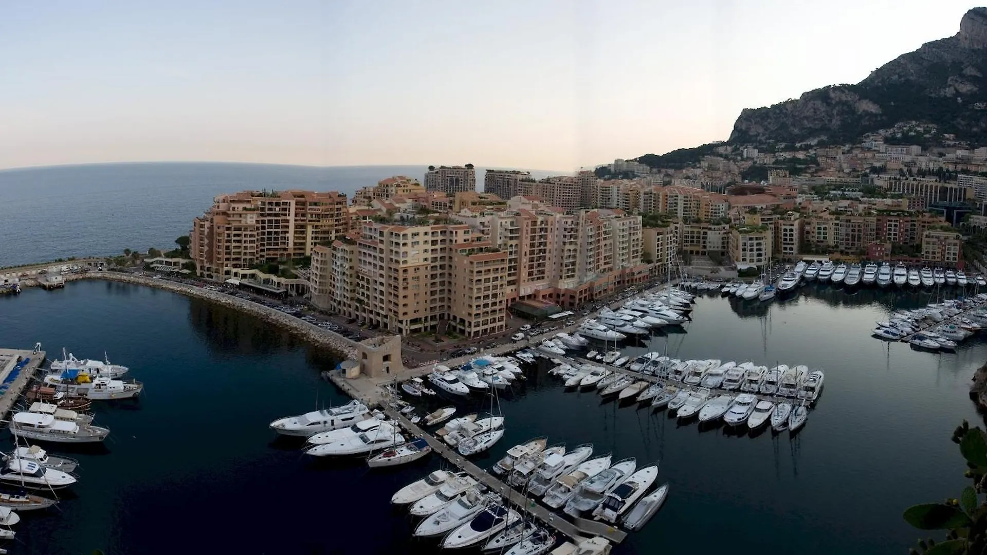 2 Room Cannesvacationrental By Americanvacationliving Holiday home Cannes