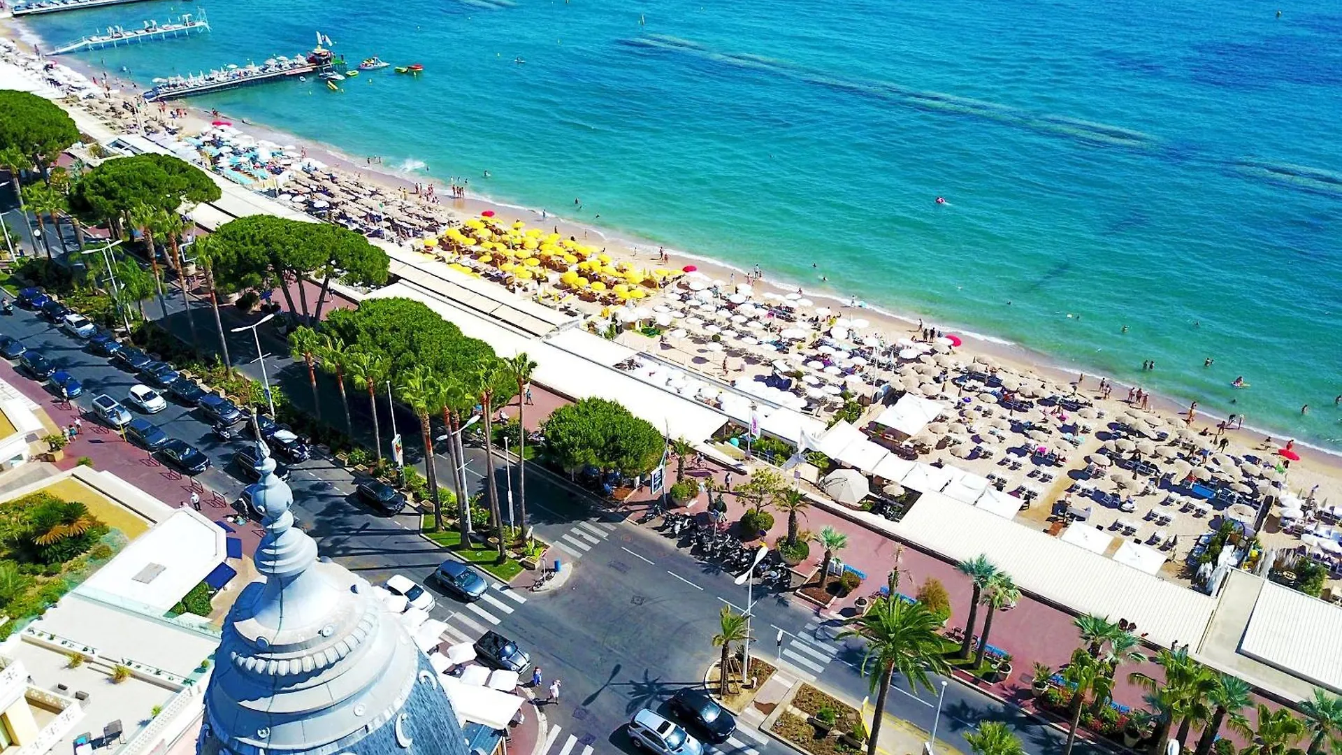 2 Room Cannesvacationrental By Americanvacationliving Cannes