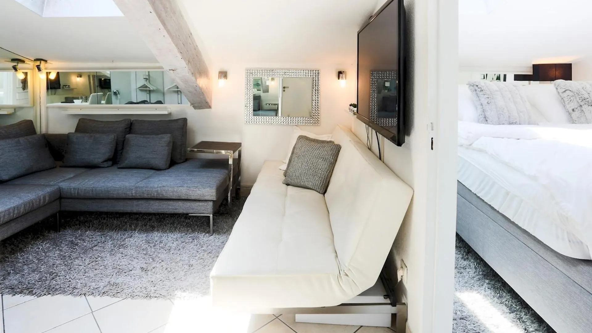 2 Room Cannesvacationrental By Americanvacationliving